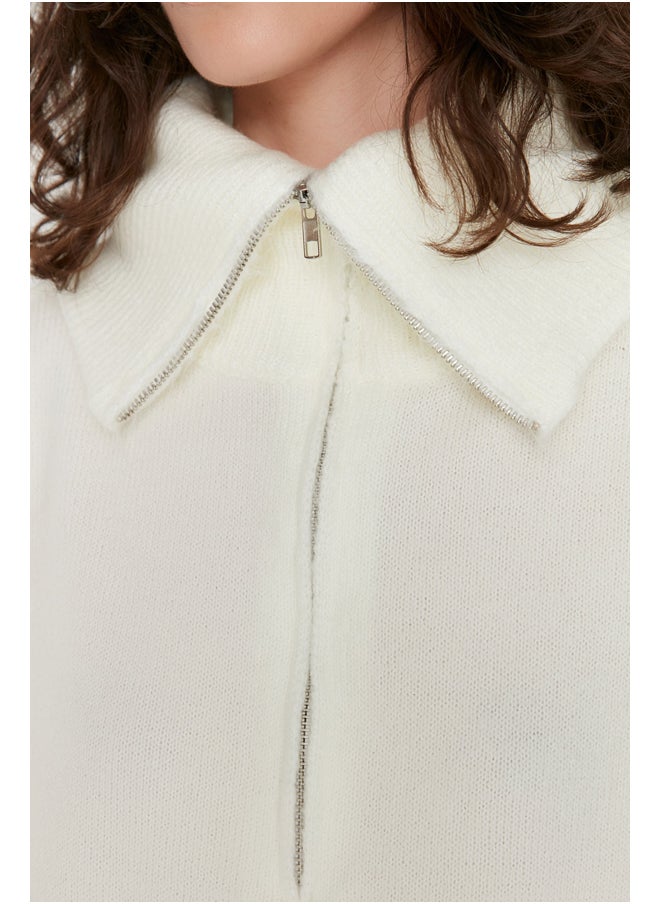 trendyol - Sweater - Ecru - Oversize - Image 1