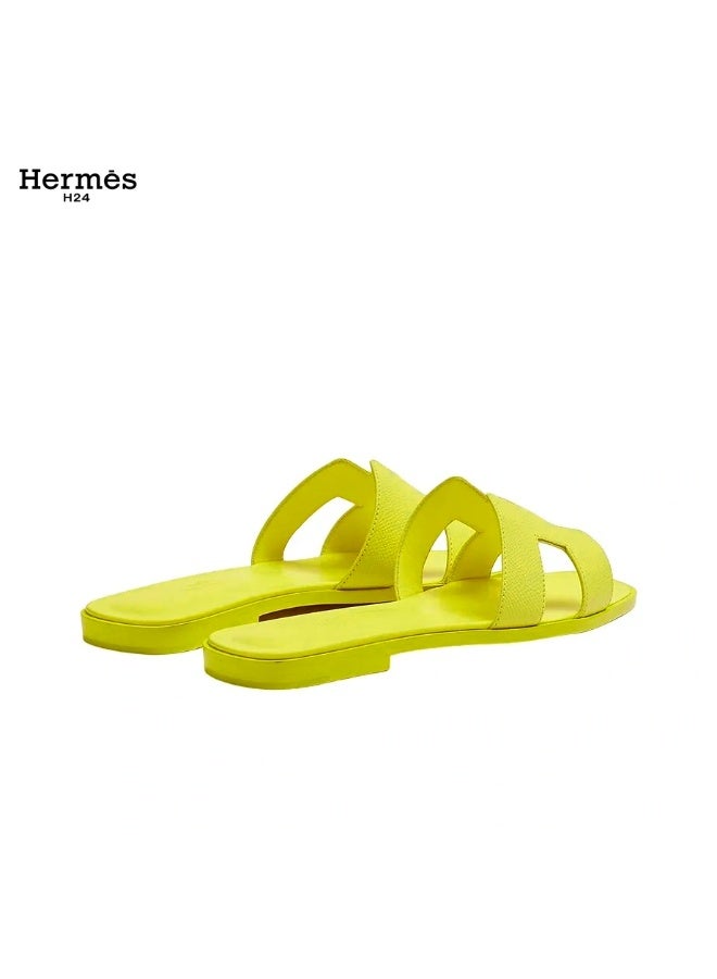 Hermes H24 حذاء مسطح مفتوح من الأمام من جلد العجل من Hermes H24 Oran، بنمط H، للنساء، صيفي، أصفر فاتح - Image 2
