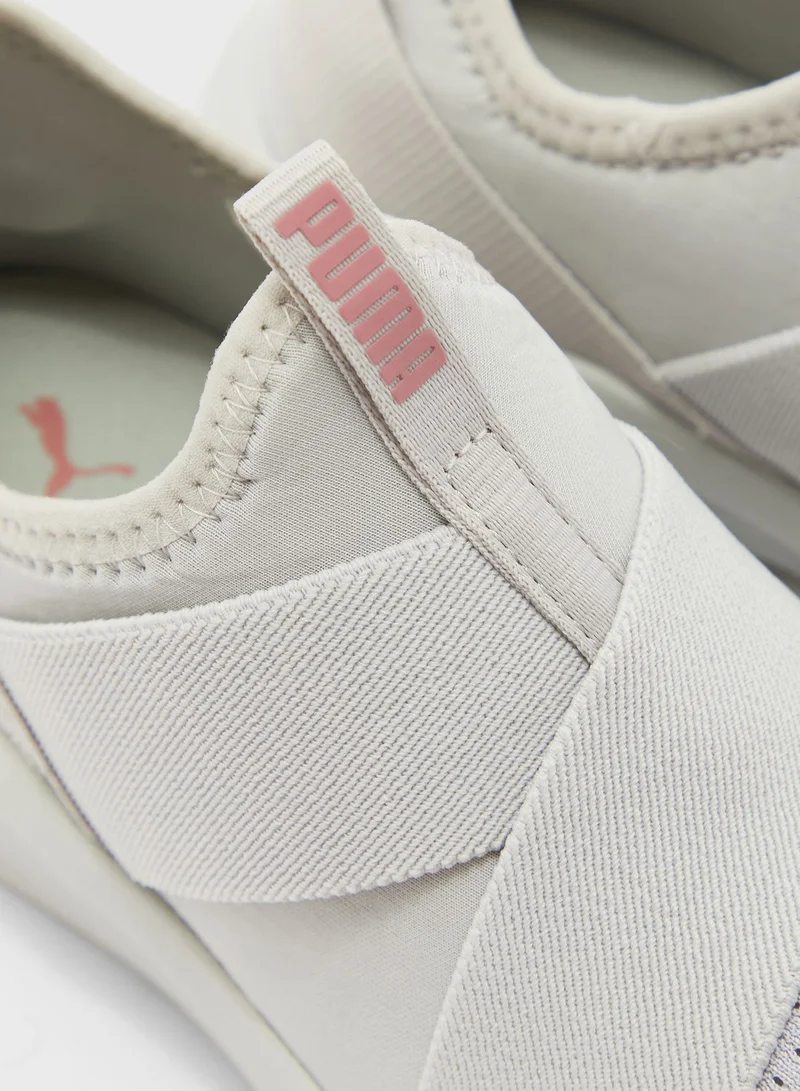 PUMA Prowl Slip On