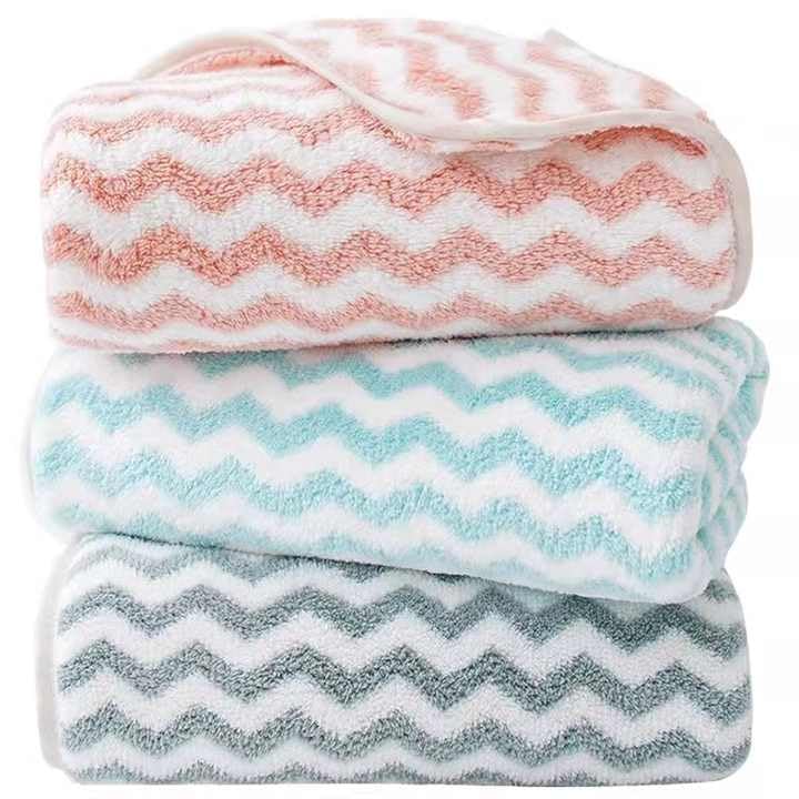 AYUS Microfiber Bath Towel | Lightweight & Quick Drying | Ultra Absorbent Towel | 140 x 70 cm - 500 GSM (3) - Image 1