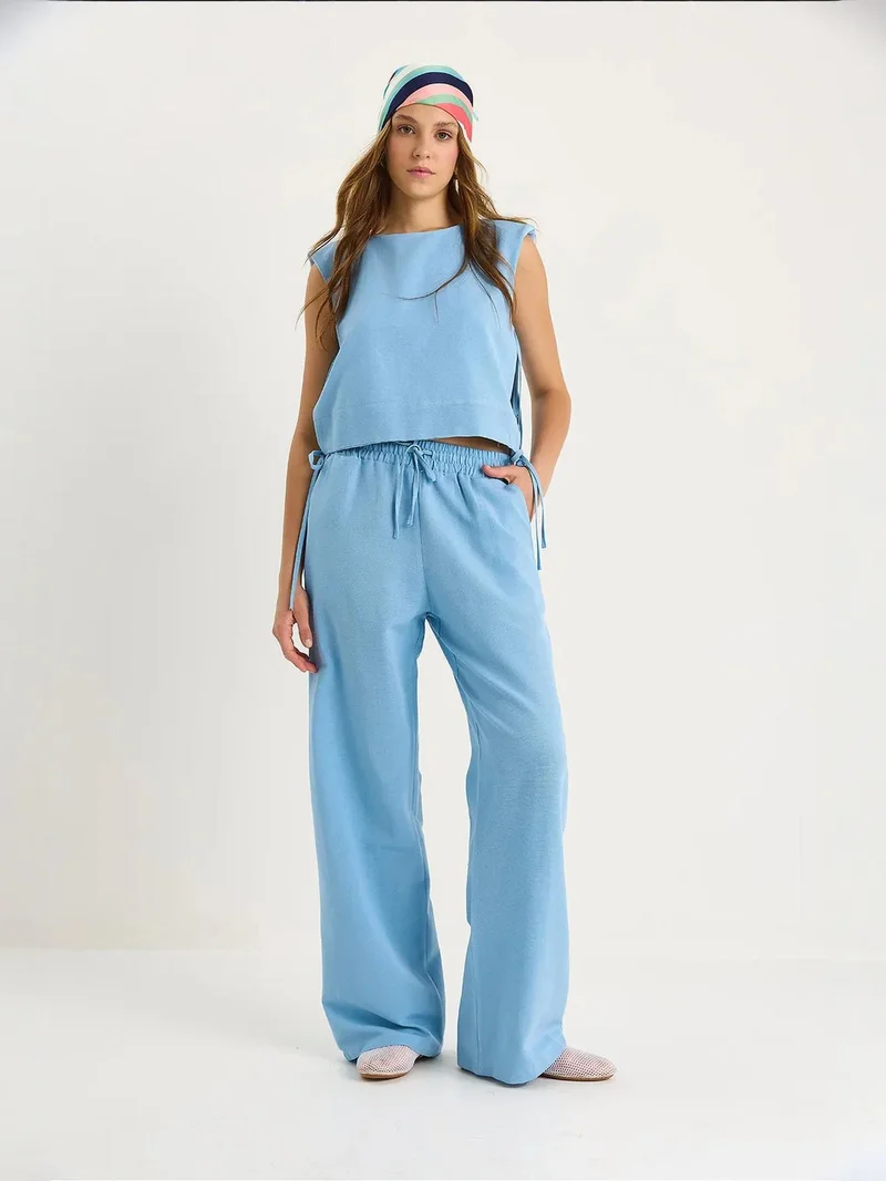 Bianco Lucci LUCCI Crew Neck Tie Closure Two-Piece Co-ord Set with Wide Leg Pants