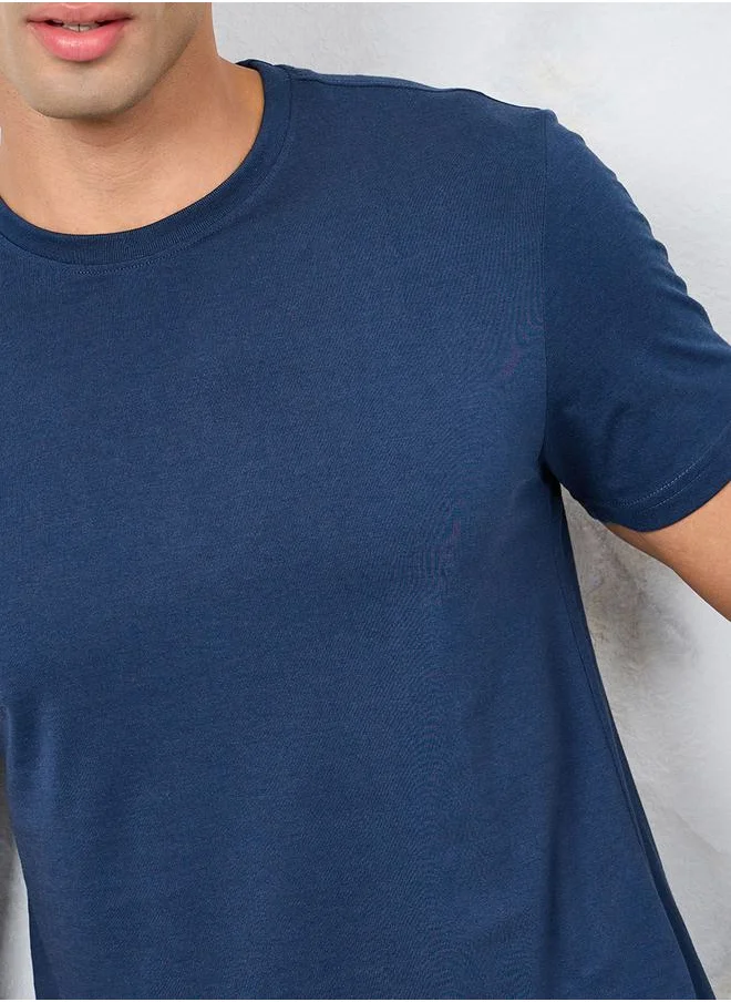 Styli Solid Regular Fit Cotton Rich T-Shirt