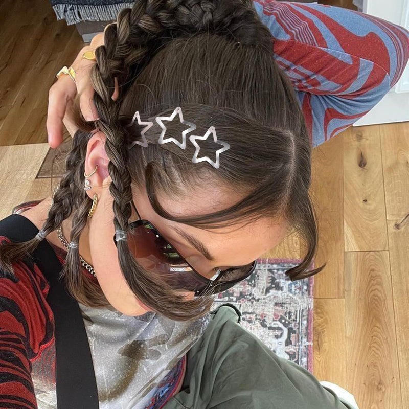 SAOROPEB Star Hair Clips 2000s Y2K Snap Hair Barrettes Non Slip Star Hair Accessories Silver Metal Hair Clips for Girls Women -30 PCS 1.57" - Image 4
