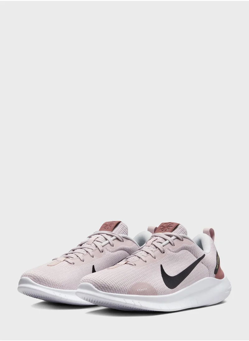 Nike Flex Experience 12