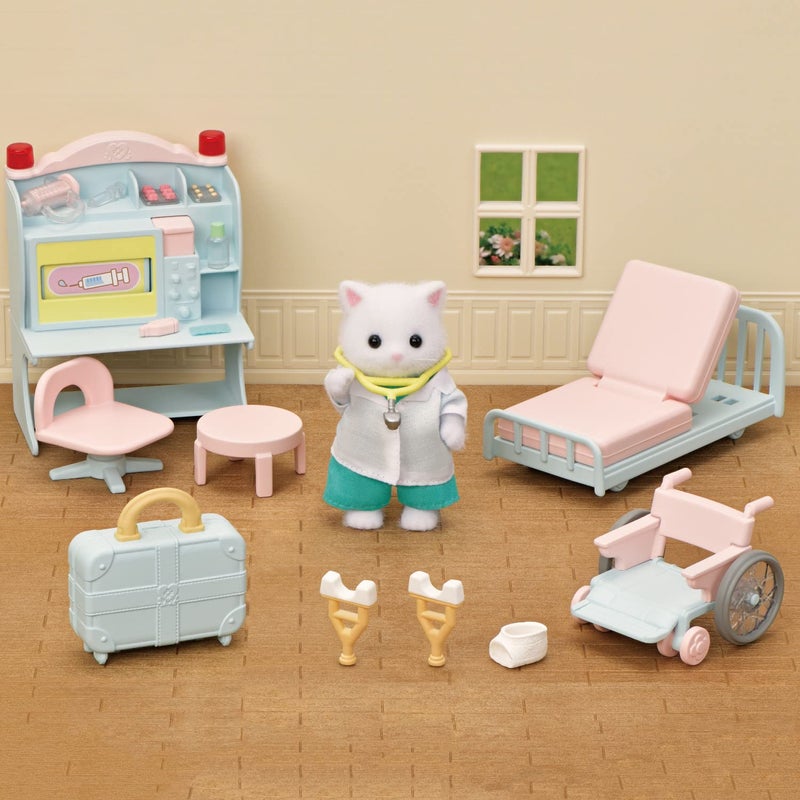 Calico Critters Calico Critters Village Doctor Starter Set, Dollhouse Playset with Figure and Accessories  - Image 2