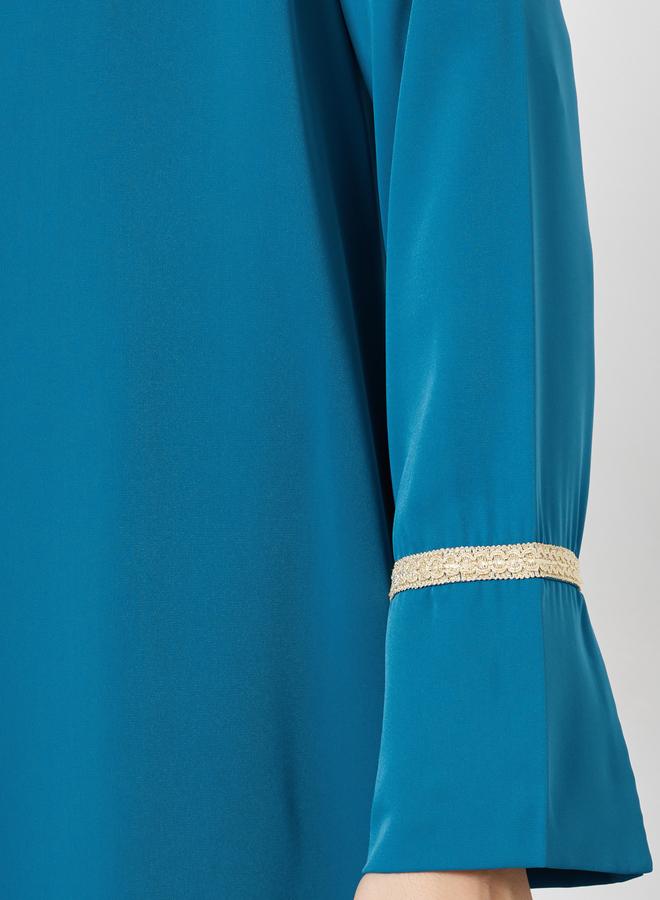 Styli Blue Collared Abaya with Lace Cuff Detail - Image 4