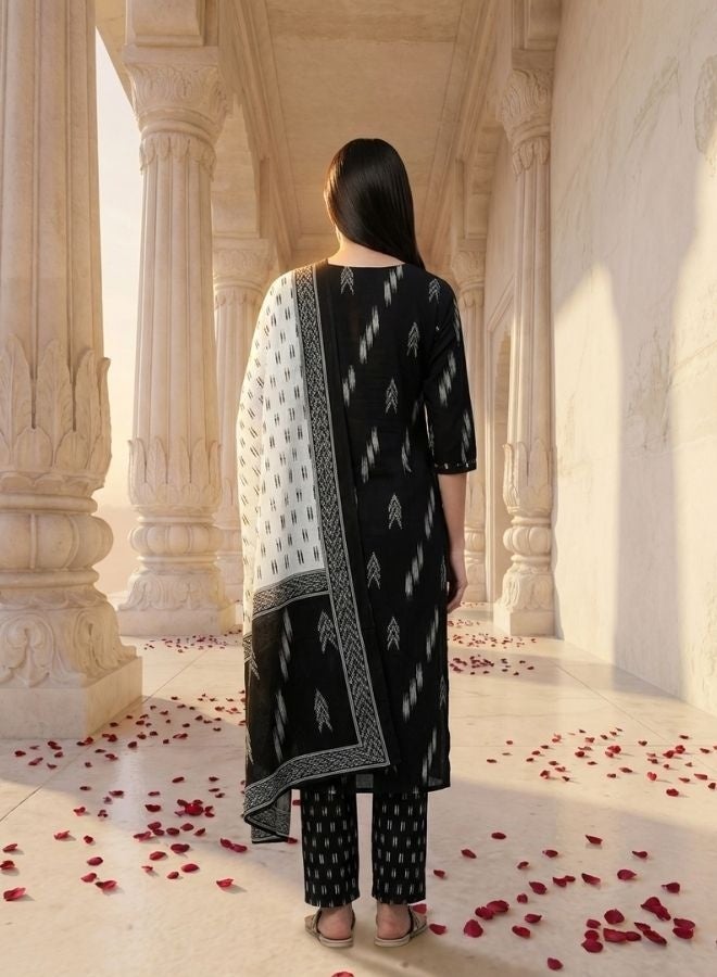 Yuris Women Black  White Pure Cotton Printed Kurta with Trousers  Dupatta - Image 5