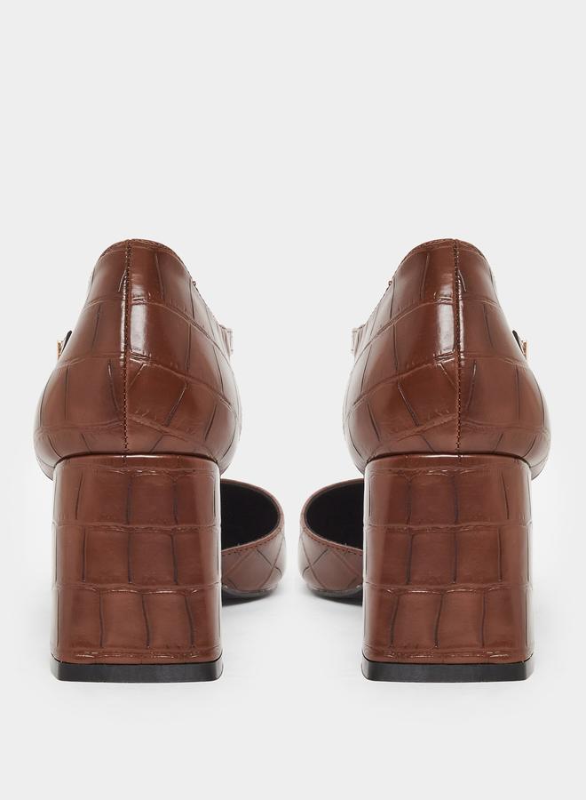 ريد حذاء بكعب سميك وتفاصيل بارزة الملمس - Image 4