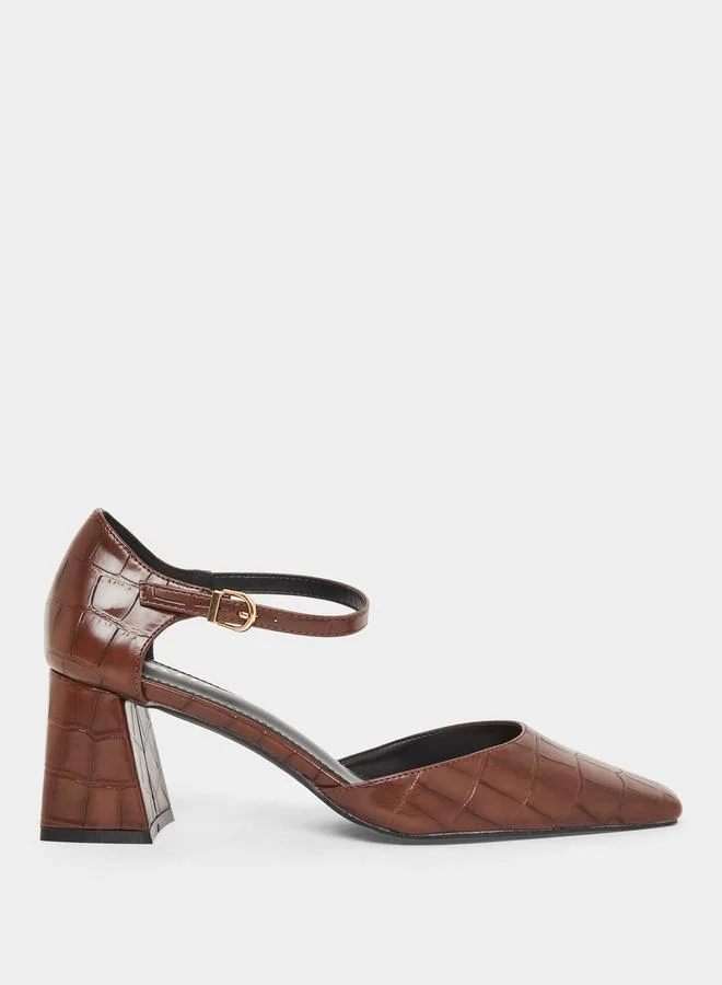 Raid Lydia Textured Block Heel Shoes