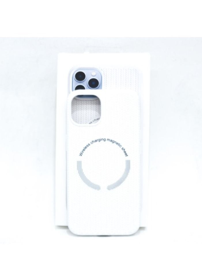 Generic - iPhone 13 Magsafe Case white - Image 1