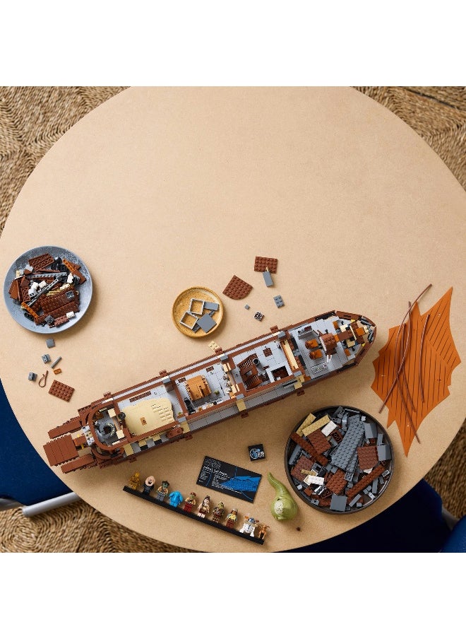 LEGO - LEGO Star Wars Jabba’s Sail Barge Display Set 75397 Building Set (3943 Pieces) - Image 1