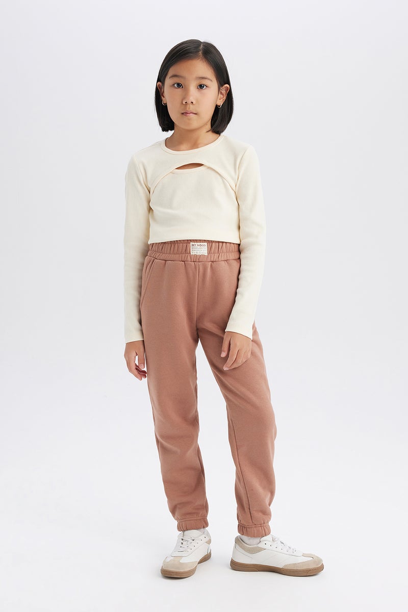 DeFacto Girl Standard Fit Elastic Waist Jogger Sweatpants  - Image 3