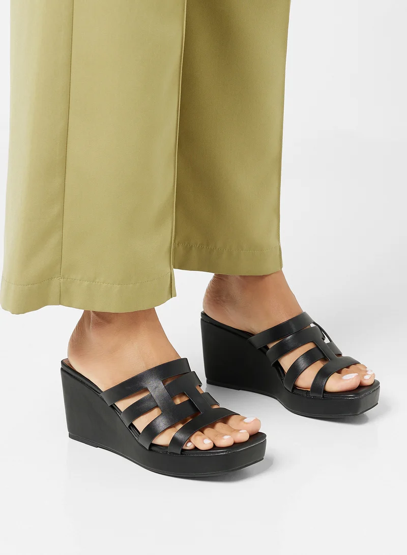 ايلا Strappy Wedge Sandal