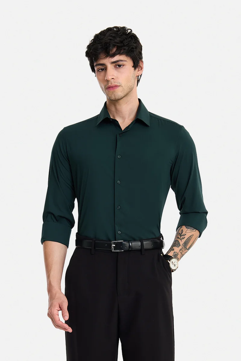 SNITCH Dark Green Solid Long Sleeve Slim Fit Formal Luxe Shirt