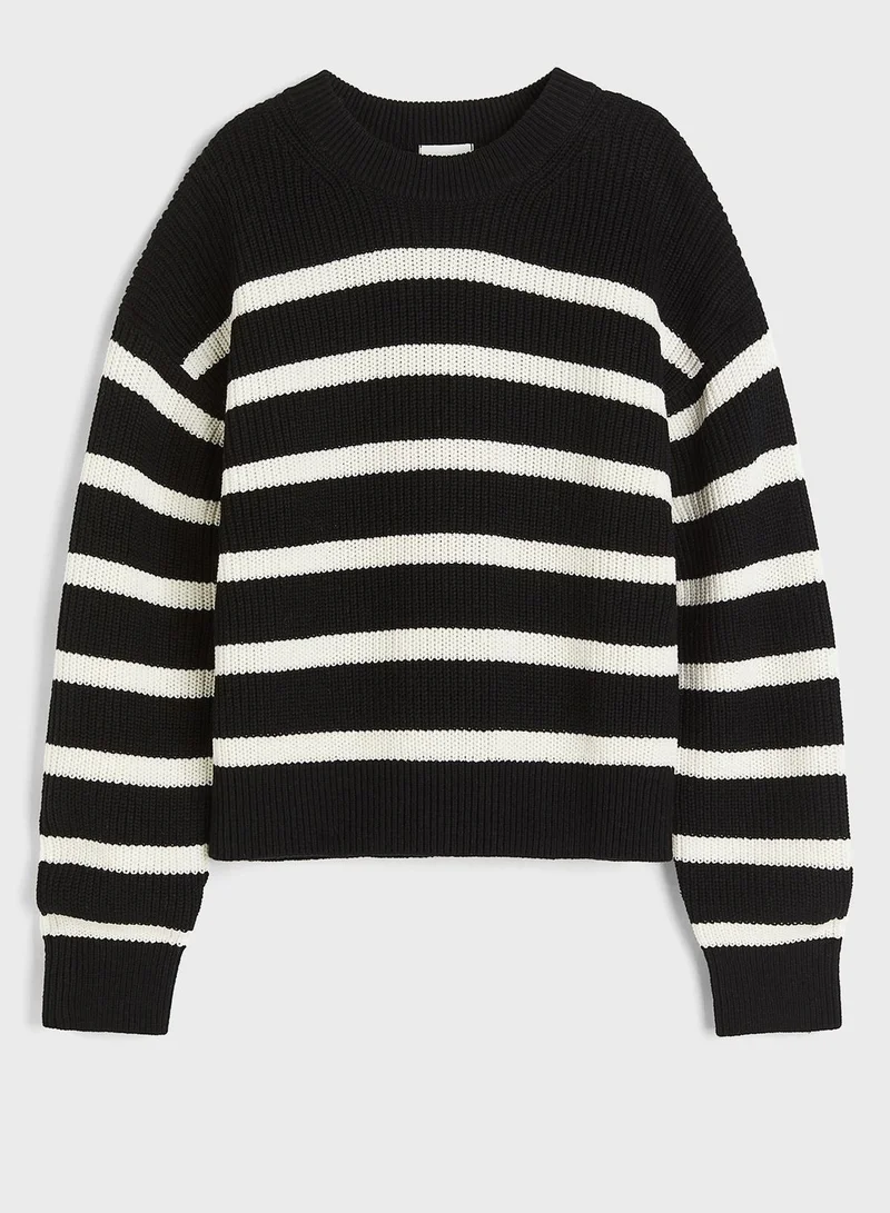 H&M Crew Neck Striped Sweater