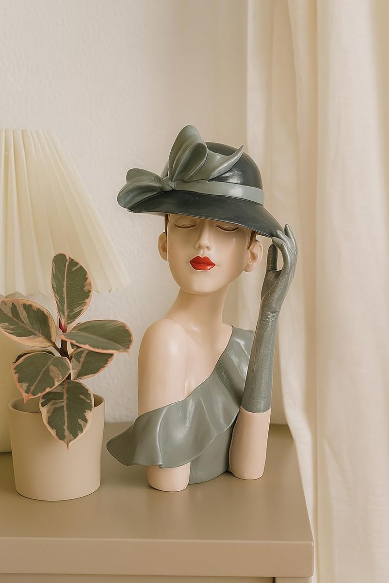 B&D تمثال سيدة عتيق من B&D - ديكور منزلي خزفي - Image 3