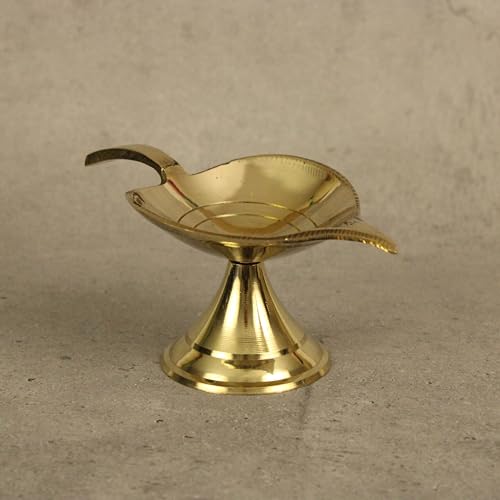 Spillbox Brass Diya for Puja | Pooja Aarti | Arti Deepak Deepam Oil Lamp for Diwali, Aarti & Home Mandir, Home Temple Puja Articles Decor Gifts - Leaf Deep - Image 2