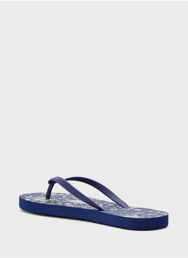 جينجر Ditsy Floral Print Flip Flop