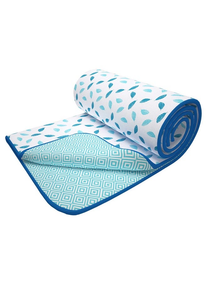 Story@Home Story@Home Comforter Single Bed | 100% Cotton Blanket Single Bed | 150GSM | 144X 220m | AC Comforter Single Bed | White & Blue Blanket | Leaf Pattern | Quilt | Duvet | Dohar | Perfect Festive Gifting  - Image 1