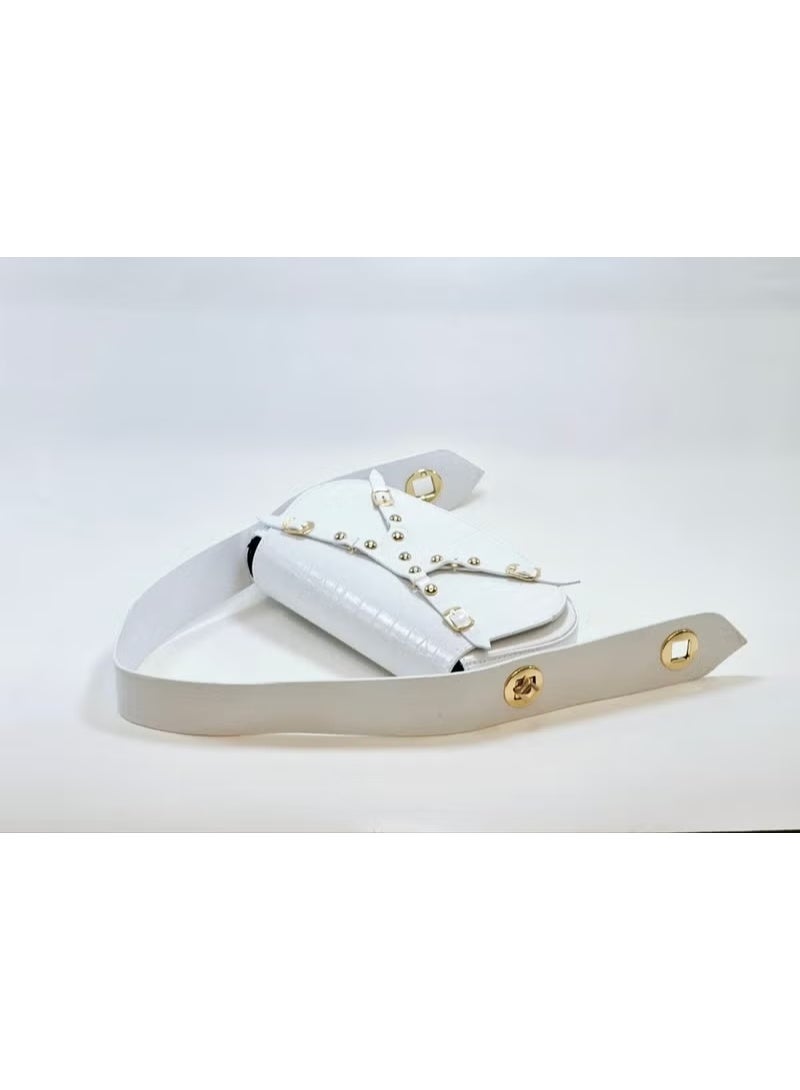 The Girl House Crocodile Pattern Manc Model Women's Shoulder Bag with Double Sided Special Lock System - Image 1