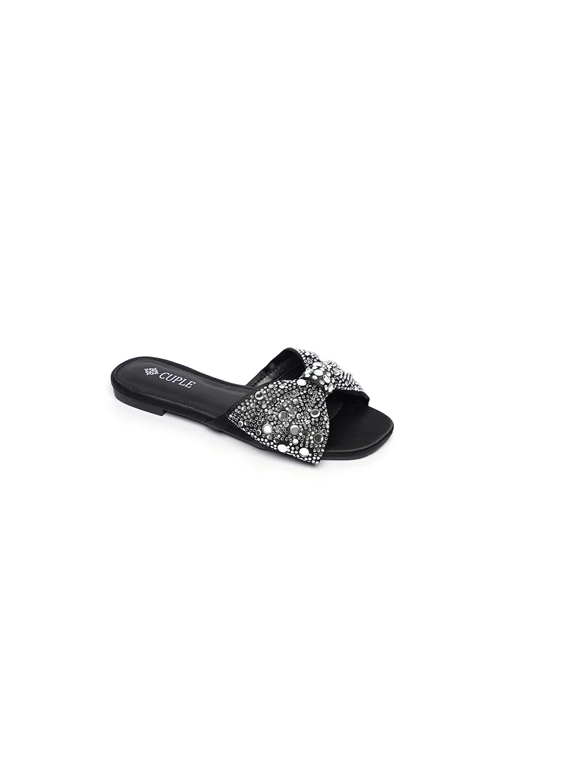كيوبل Girls embellished slide sandals