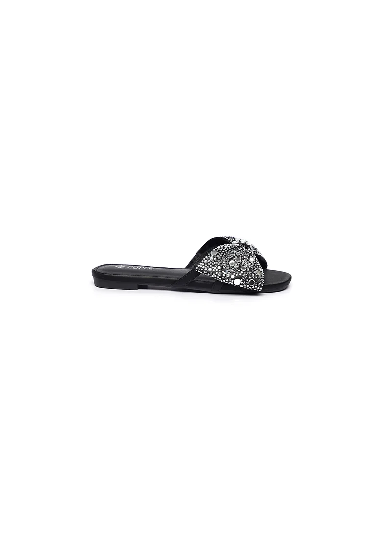 كيوبل Girls embellished slide sandals