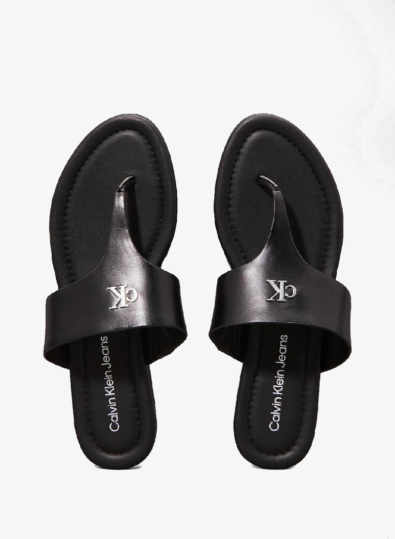 كالفن كلاين جينز صندل من الجلد الصناعي - Image 3