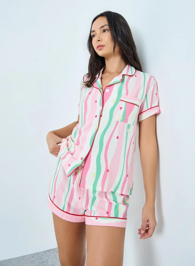 تايك تو مجموعة من شورت وبلوزة بنمط مخطط