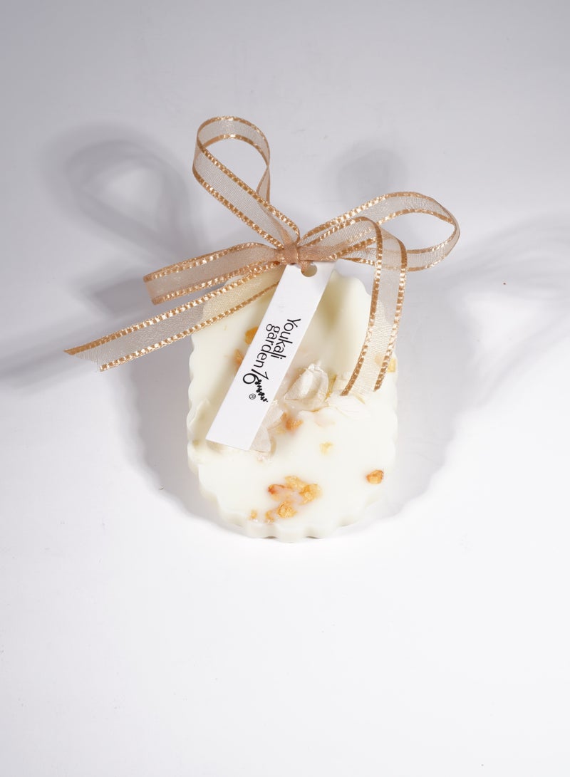 Betaoby Luxury Scented Wax Flake Gifts,Jasmine Scent | Dry Flowers Aromatherapy Candles for Home Scented, Women Gifts, Soy Candle Gift Set for Wife Friends Bath Yoga Mother's Day Birthday,SPA Sleep Festival Wedding Party Gifts - Image 2