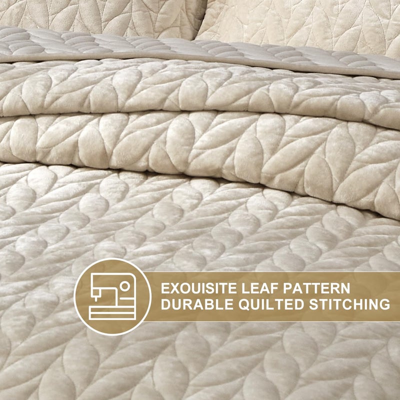 Ivellow Luxury Velvet Quilt Set Queen Size Bedding Sets Lightweight Ultra Soft Velvet Comforter Set Leaves Chevron Stitch Oversized Bedspread Coverlet 3 Pcs Full Bed Cover Sets for All Seasons Beige - Image 4