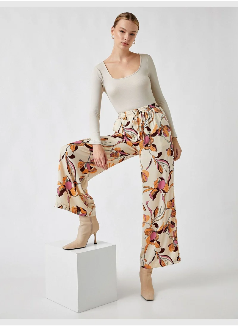 KOTON Elastic Waist Patterned Wide Leg Pants