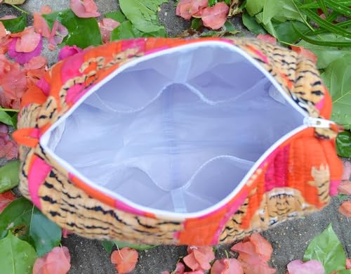 INDACORIFY Tiger Print Makeup Bag Set of 3 Pieces Indian Cotton Toiletry Bag Make up Pouch Travel Bag Quilted Wash Bag Shaving Cotton Cosmetic Kit - Image 4