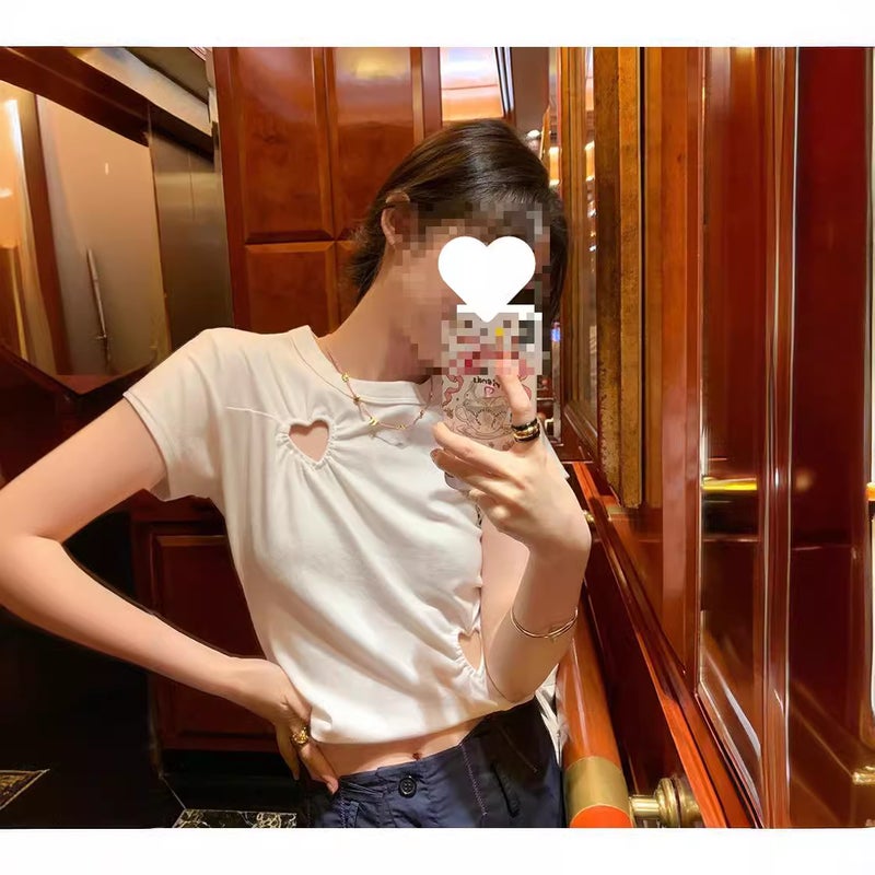 [] Vc Hollow Design Love T-Shirt Two-Color Joker Casual Korean Women - Image 2