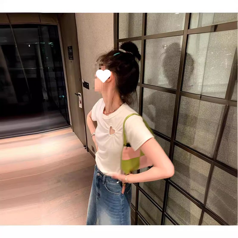 [] Vc Hollow Design Love T-Shirt Two-Color Joker Casual Korean Women - Image 5