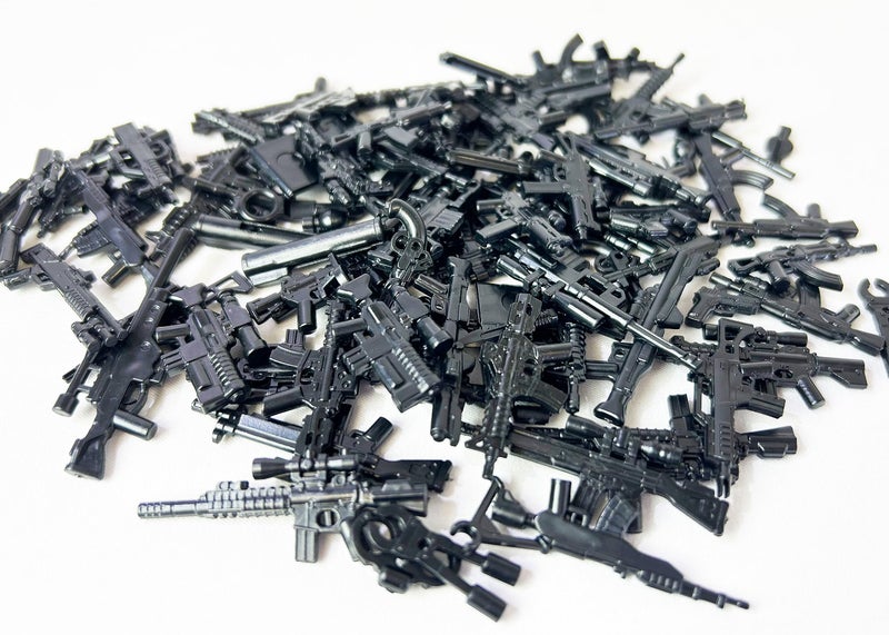 بريك لوت حزمة أسلحة  MEGA للأولاد - 80 ملحقات كتل بناء جاهزة للمعركة - متوافقة مع دمى Lego - بنادق، معدات، دروع، وأسلحة عسكرية مخصصة للعب الملحمي - Image 3
