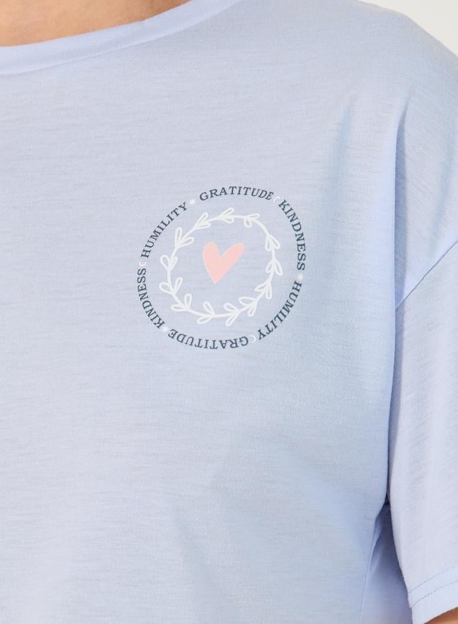 ستايلي طقم بيجامة وتيشيرت بياقة دائرية وطبعة جرافيك - Image 4