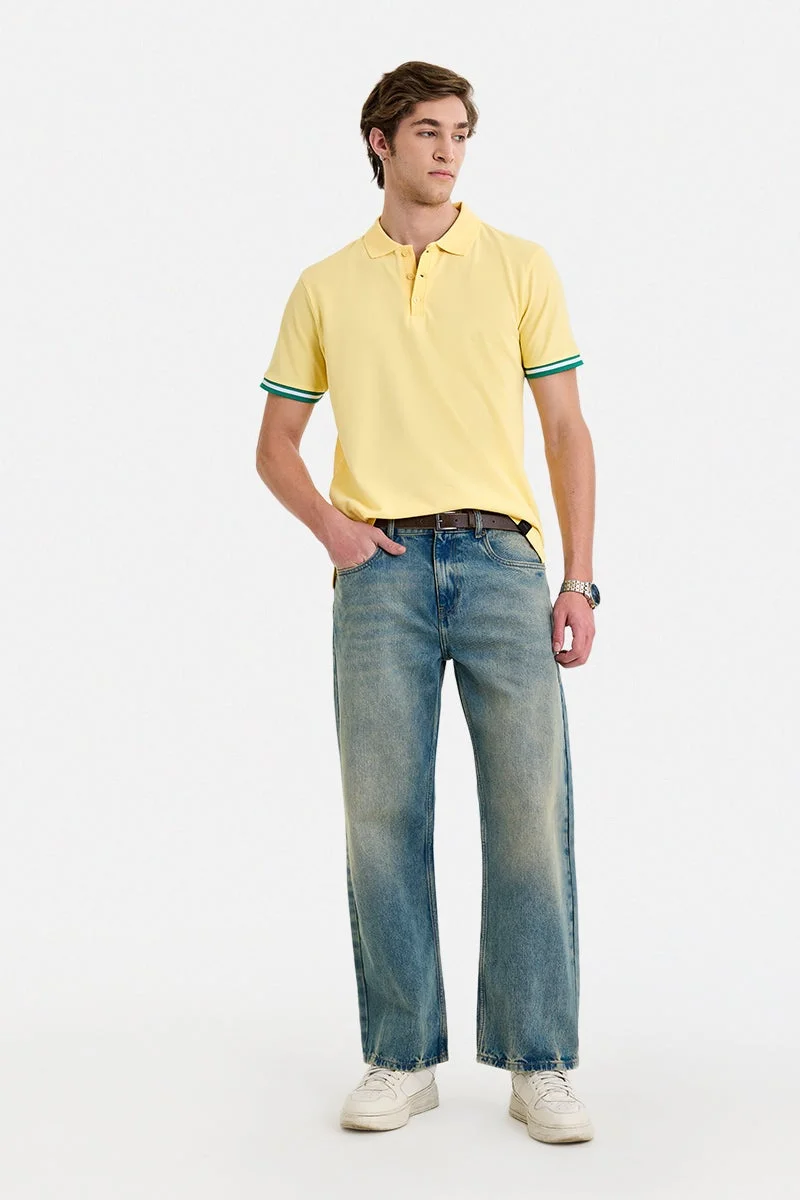 سنيتش Yellow Solid Half Sleeve Regular Fit T-Shirt