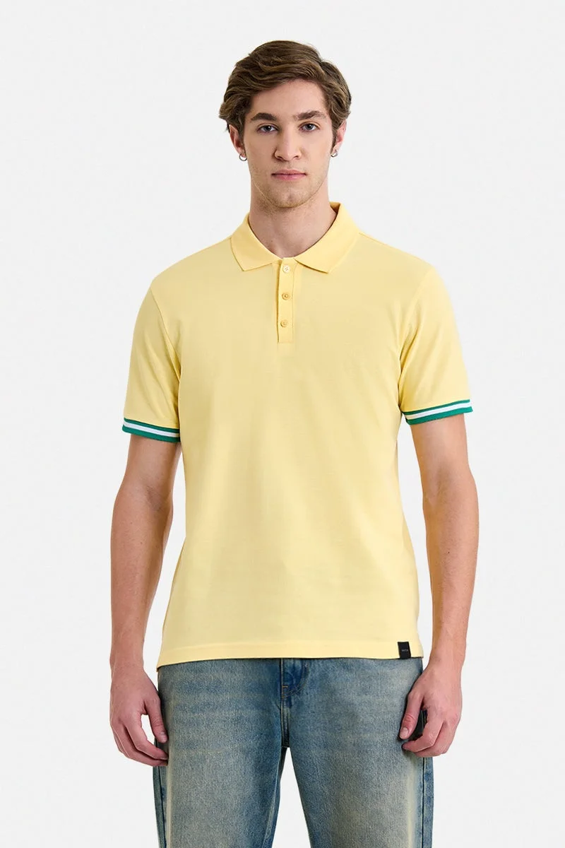 سنيتش Yellow Solid Half Sleeve Regular Fit T-Shirt