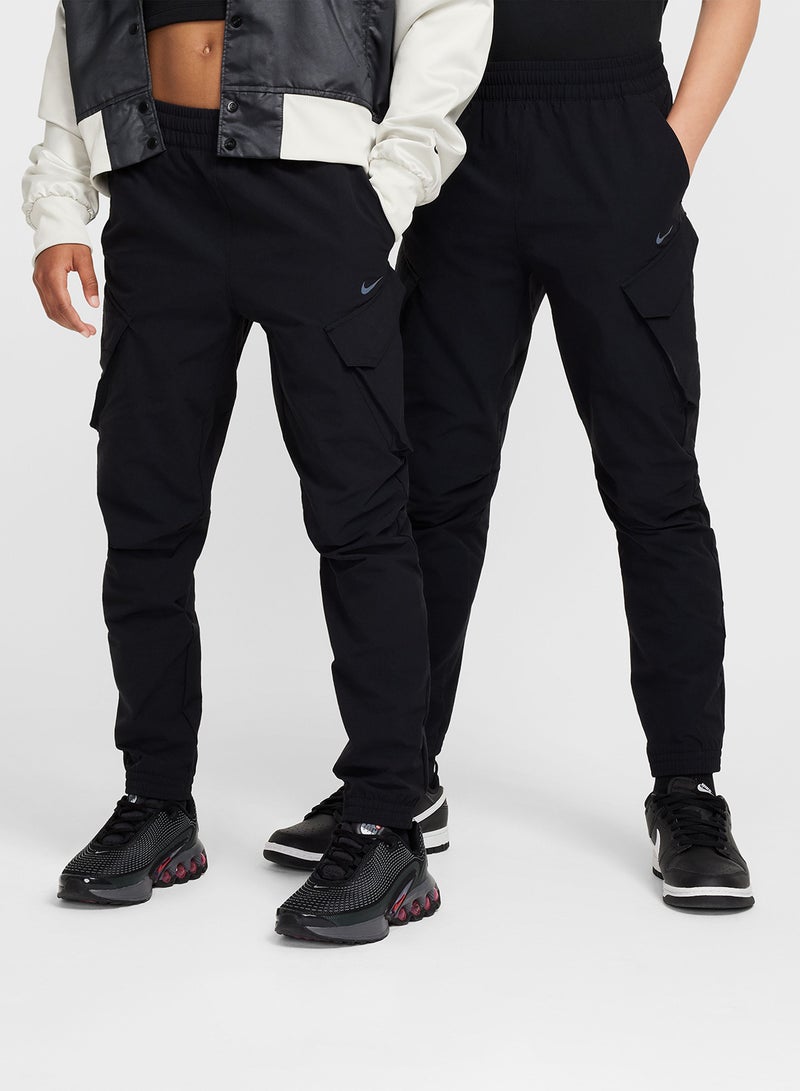 نايكي بنطلون كارجو حضري للأطفال - Image 1