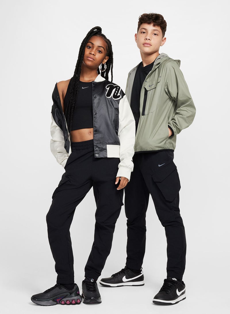 نايكي بنطلون كارجو حضري للأطفال - Image 5