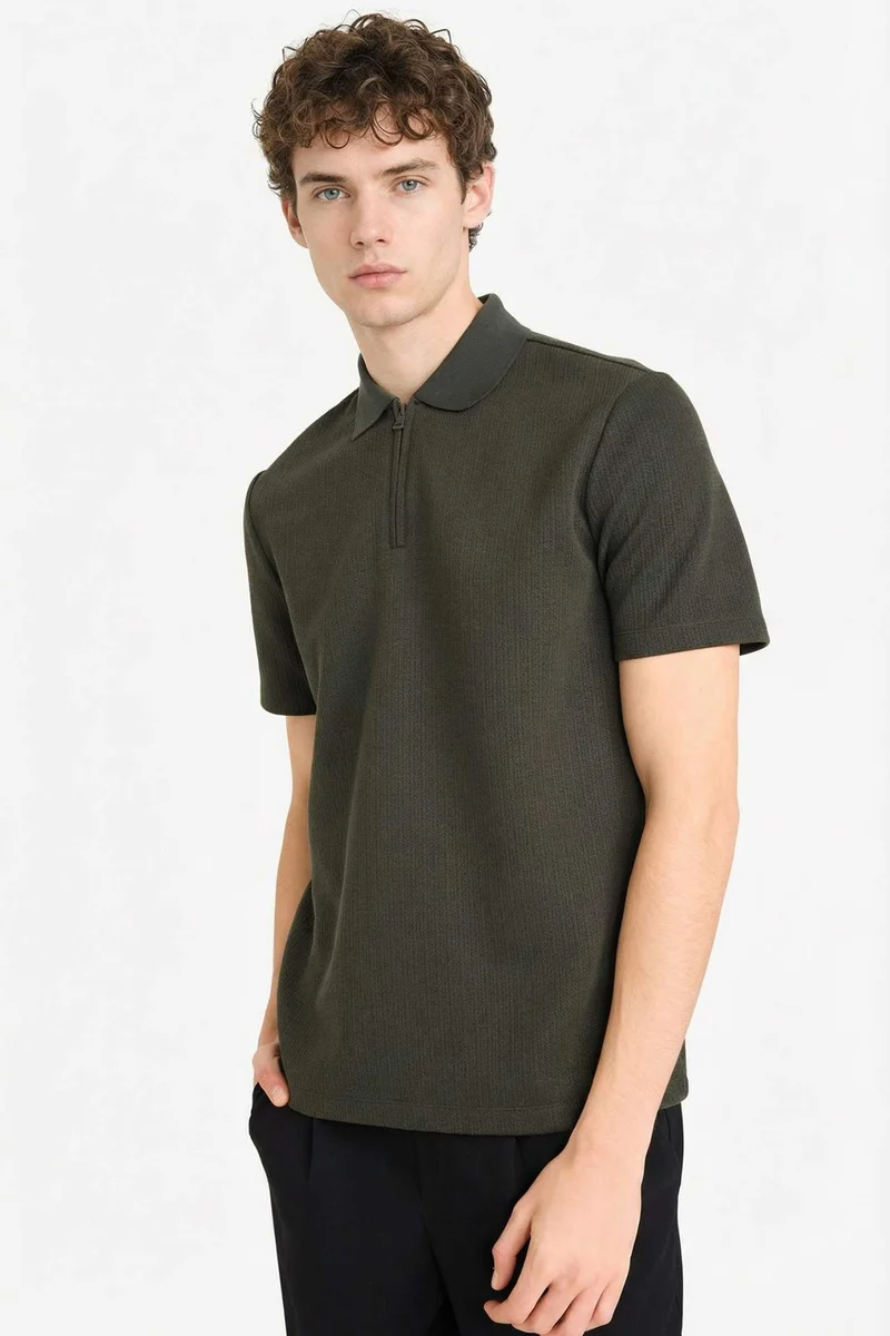 ديفاكتو Regular Fit Short Sleeve Polo T-Shirt