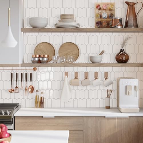 Vamos Tile بلاط فاموس المحدث بتصميم أكثر سمكًا، بلاط خلفية لاصق وقابل للتقشير، 10 أوراق باللون الأبيض مع جص رمادي، بلاط حائط فينيل ذاتي اللصق، لاصق على خلفية للمطبخ، الحمام، المركبات الترفيهية. - Image 4