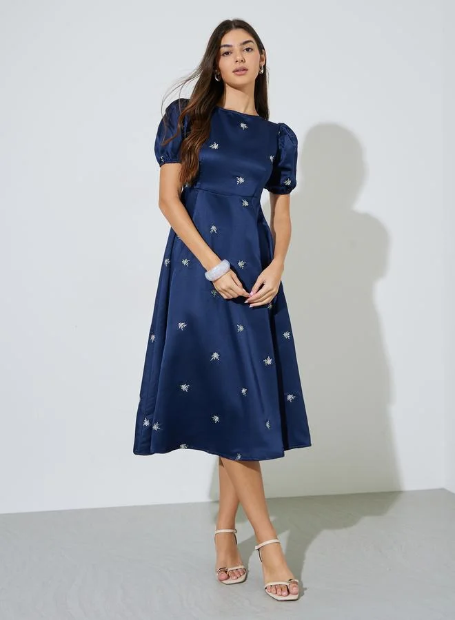 Styli Navy Blue Floral Embroidery Puff Sleeves Satin Midi Dress