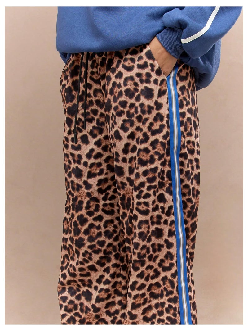 WDIRARA Women's Y2k Leopard Print Pants Elastic Waist Wide Leg Pants Trousers Bottoms Brown Blue X-Small - Image 4