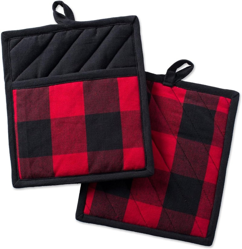 DII DII Buffalo Check Kitchen Collection Classic Farmhouse Kitchen Set Potholder Red  Black 2 Piece  - Image 1