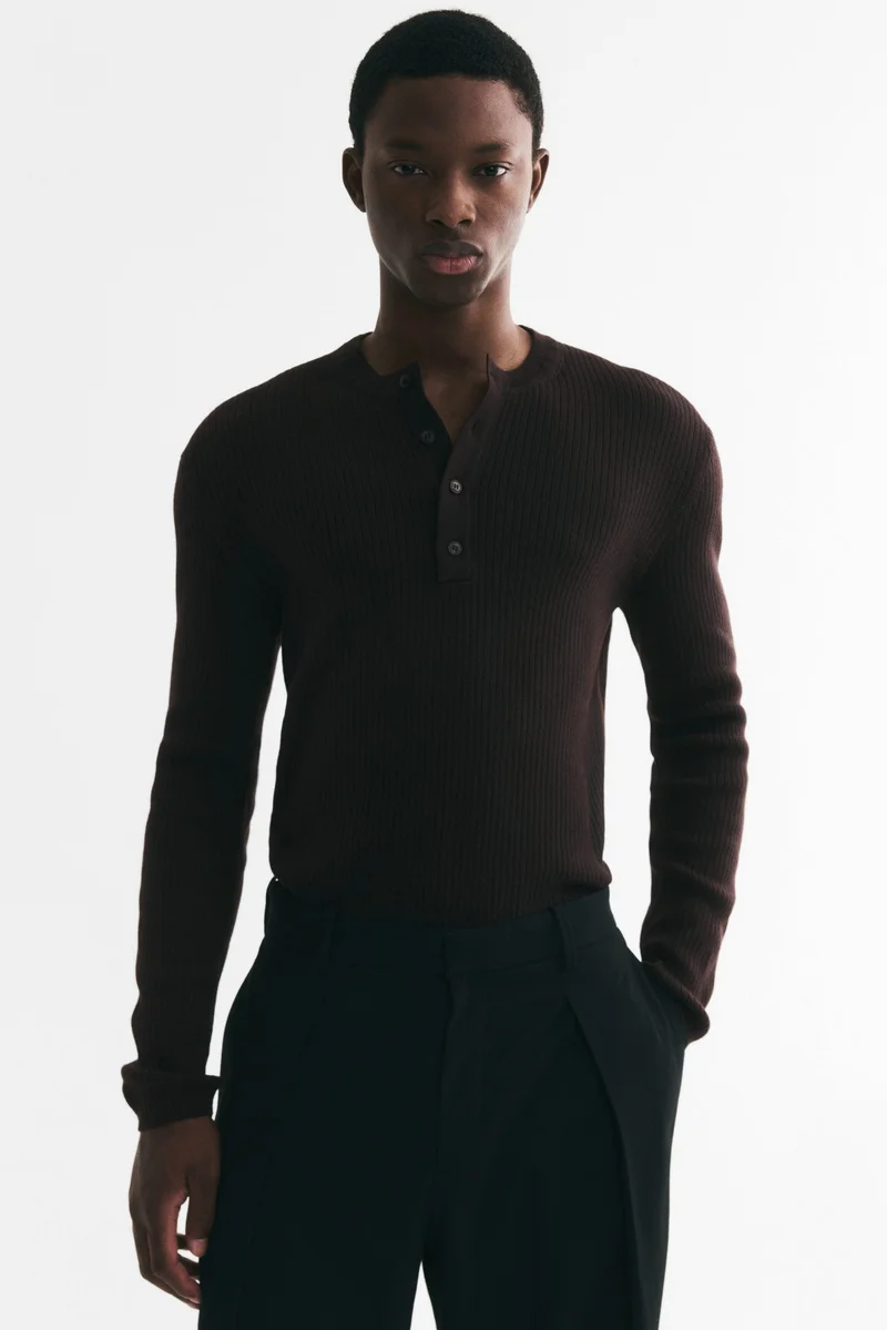 Slim Fit Ribbed Henley top
