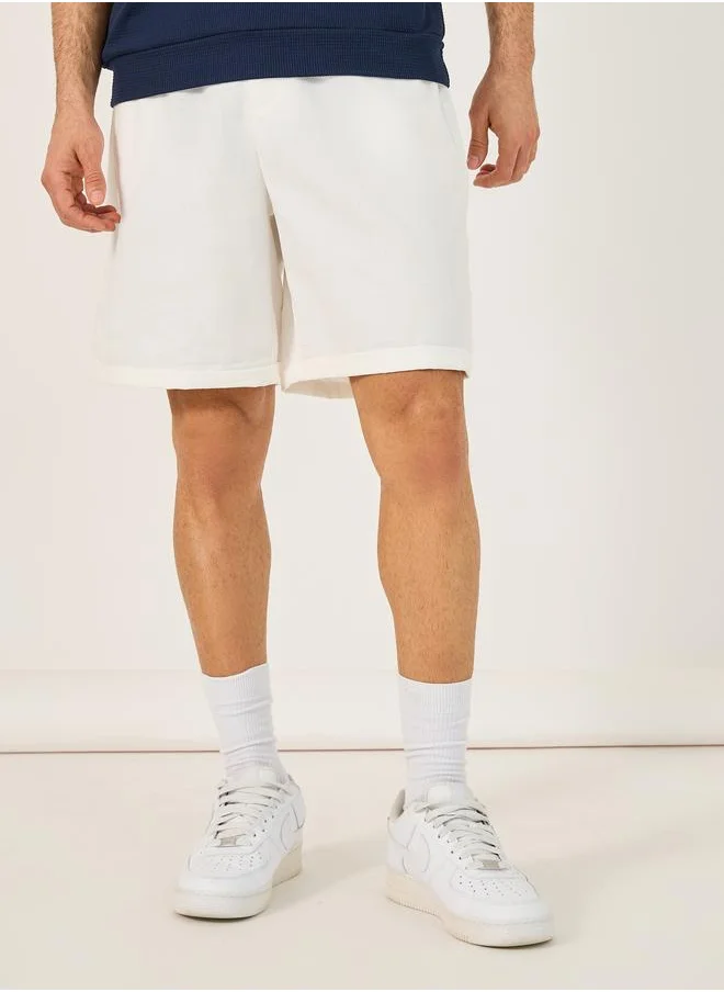 ستايلي Styli Solid Mid Rise Regular Fit Short