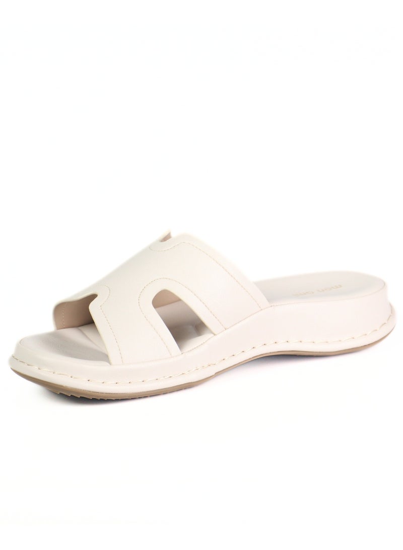 مون أمي صندل نسائي مريح سهل الارتداء | نعل داخلي ناعم ومبطن | تصميم خفيف بدون أربطة | نعل مانع للانزلاق | مقدمة مفتوحة للاستخدام اليومي | مناسب للمنزل والمشي والاستخدام اليومي براحة عالية - Image 3