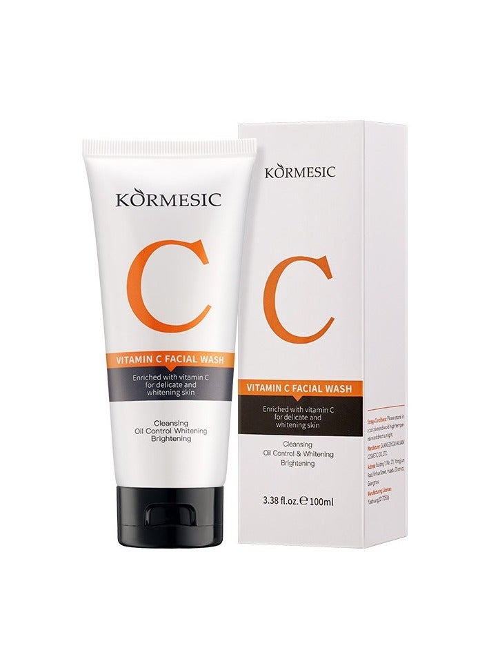 Kormesic غسول الوجه بفيتامين C بحجم 100 مل - تنظيف لطيف وتفتيح البشرة - Image 1