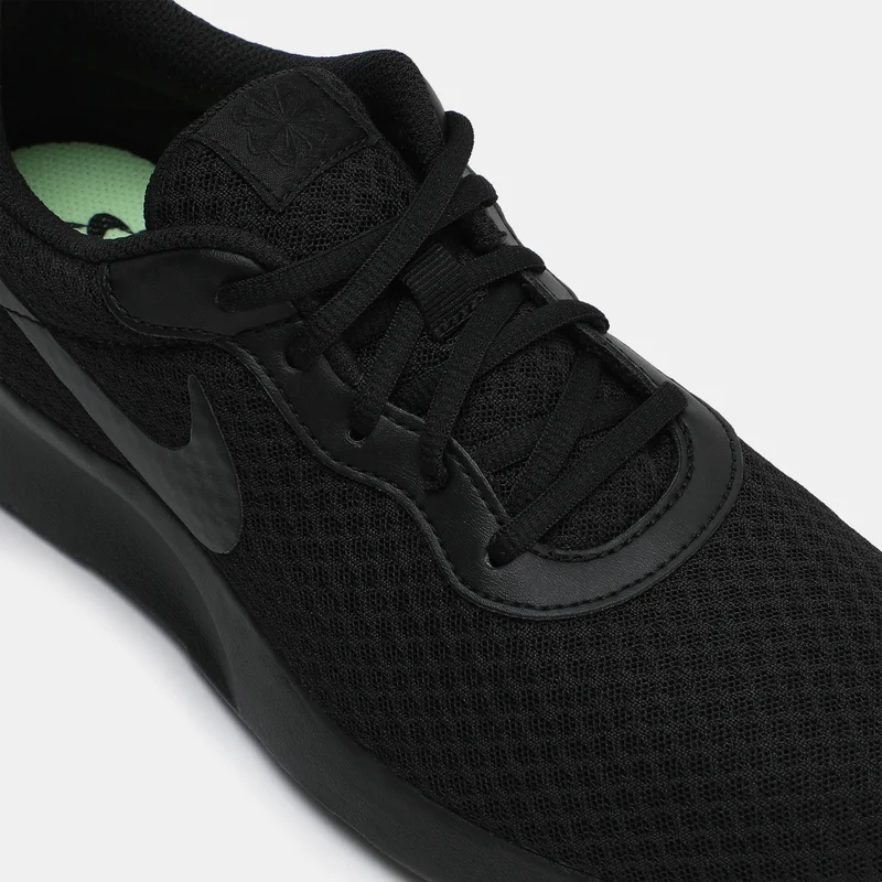 Nike Black Women's Tanjun Shoe for Women | Best Price UAE